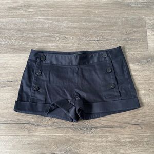 Aritzia Talula shorts size 2